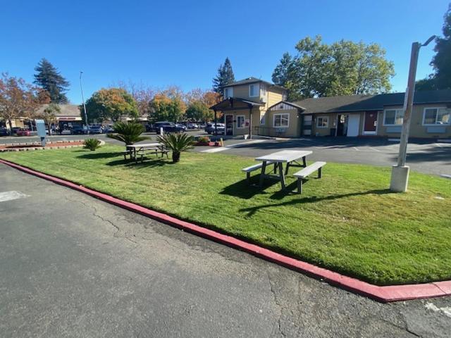 North Bay Inn Santa Rosa Extérieur photo