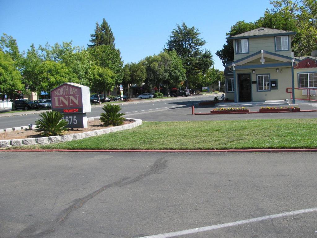 North Bay Inn Santa Rosa Extérieur photo